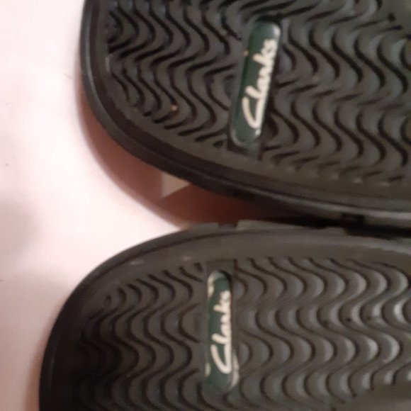 Clarks Cotrell Step Slip-ons - Picture 10 of 12